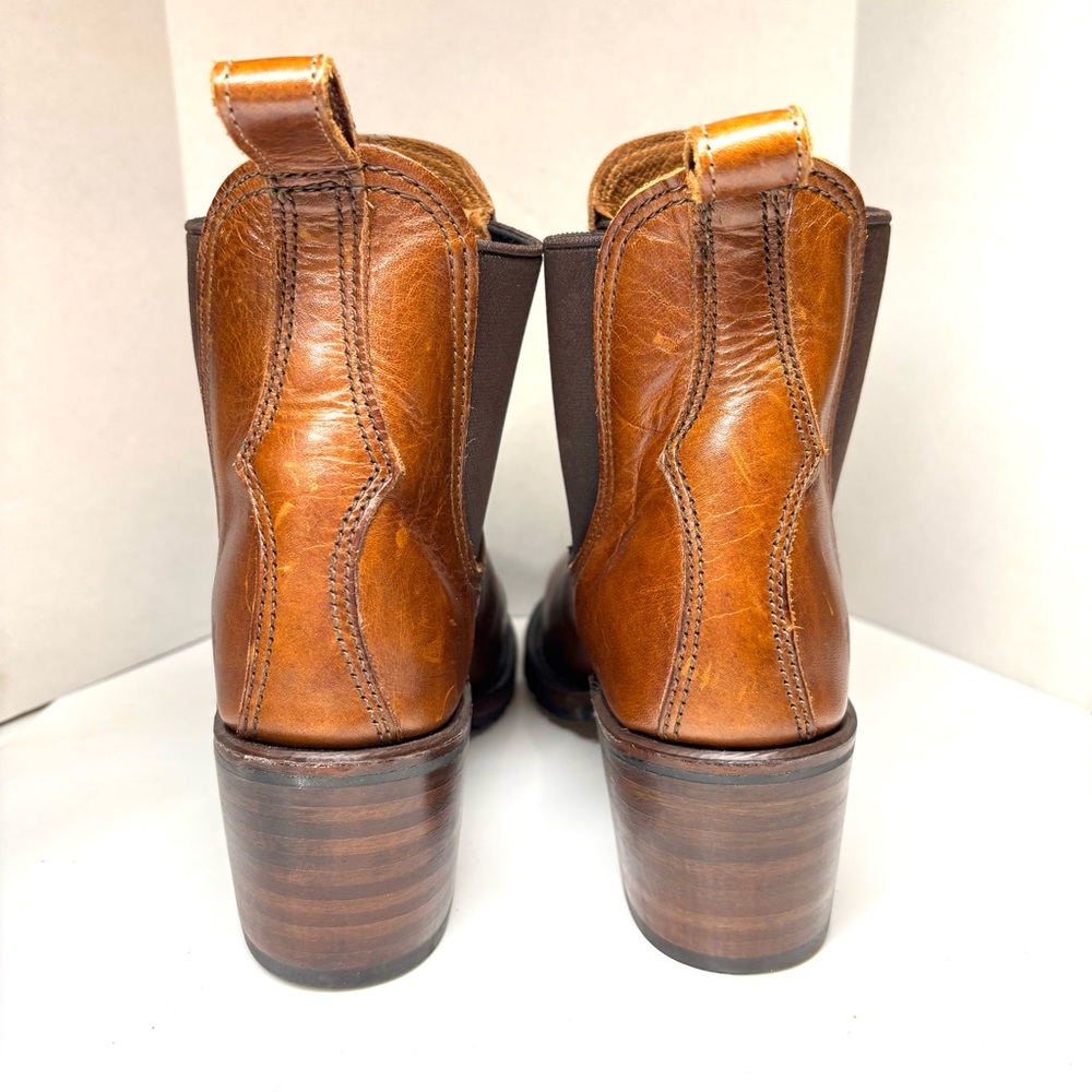 New, Frye Sabrina Chelsea Boots Brown Size 8.5 - Picture 5 of 13